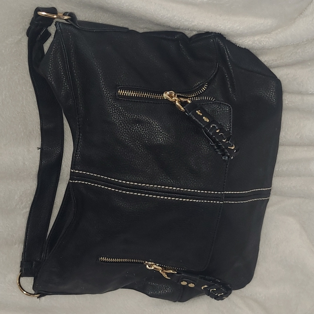 CHARMING CHARLIE black and gold bag! ✨️